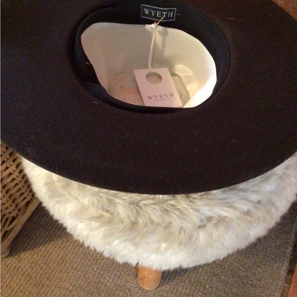 RARE  🤩Wyeth chocolate leather rancher hat - Picture 7 of 7